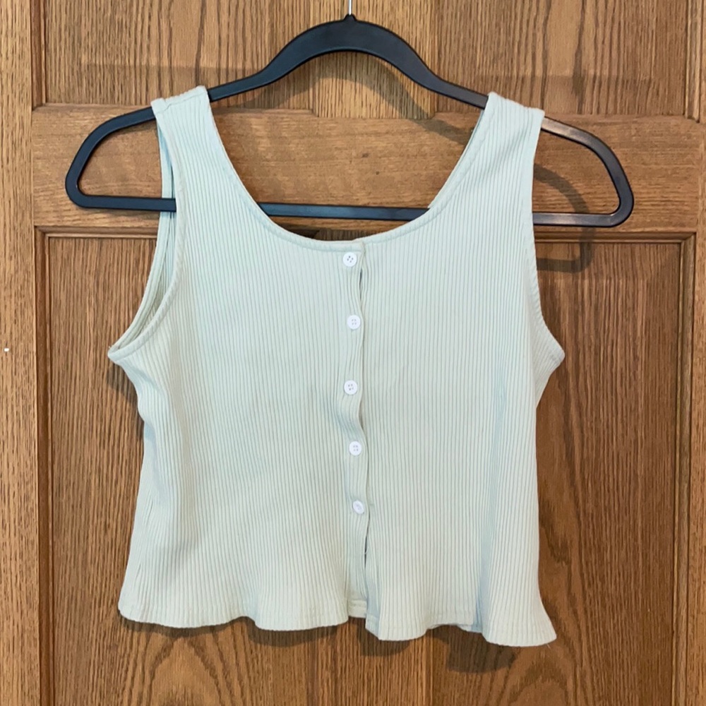 mint colored cropped tank